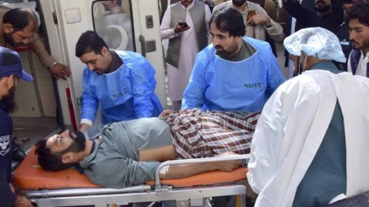 خلال حملة تلقيح ضد شلل الأطفال ..  مقتل وإصابة 37 باكستانياً بتفجير عبوة ناسفة