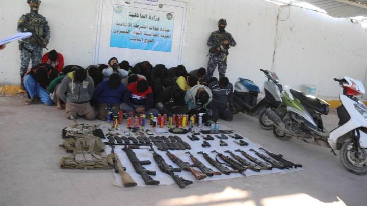 وزارة الداخلية: القبض على 23 متهما بمواد قانونية مختلفة بينها الإرهاب والمخدرات
