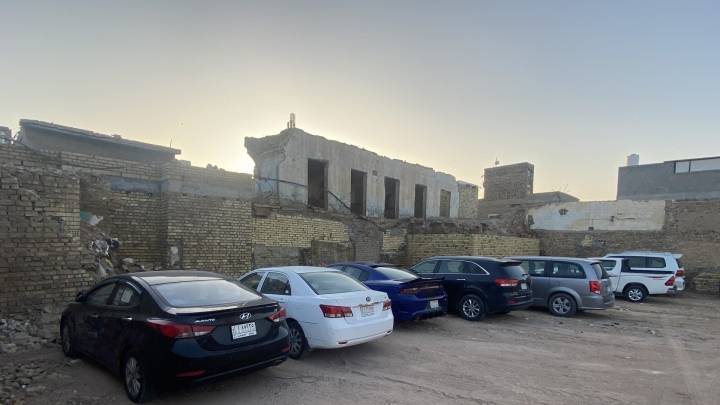عمليات بغداد: إغلاق 5 كراجات غير مجازة في شارع المغرب
