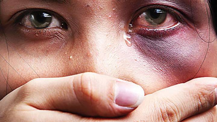 باليوم العالمي لمناهضة العنف ضد النساء  ..  تسجيل 330 حالة إعتداء وعنف جنسي خلال 6 أشهر