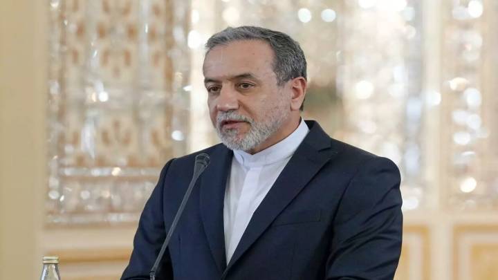 عراقجي لنظيره السوري: واشنطن وتل أبيب وراء محاولة إعادة تنشيط الجماعات الإرهابية في سوريا
