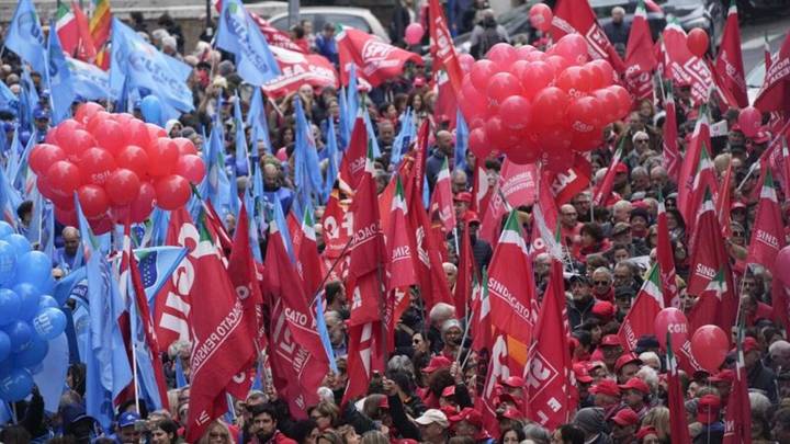 احتجاجات واسعة في إيطاليا بسبب تراجع القدرة الشرائية