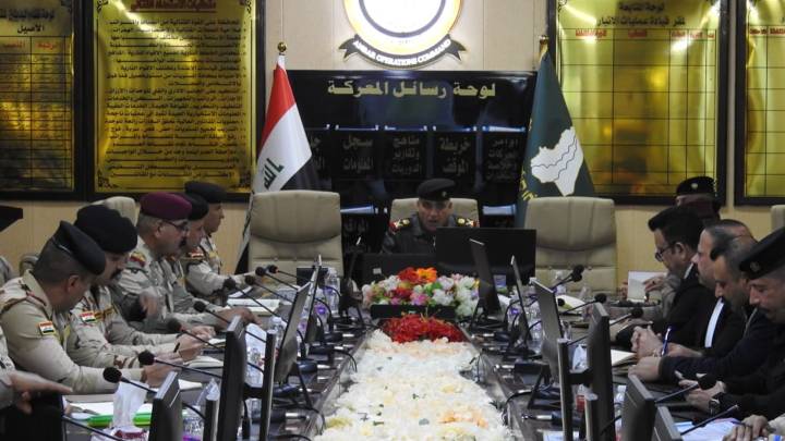 قائد عمليات الأنبار يتابع أخر المستجدات الأمنية ويدعو إلى رفع حالة التأهب