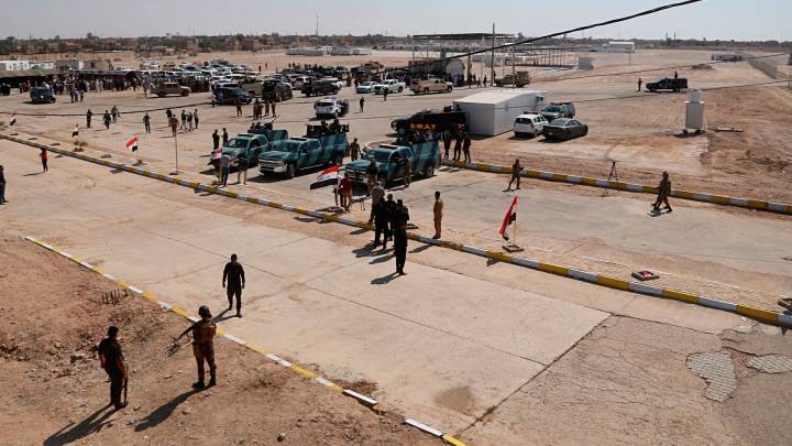  مصدر أمني للعربية: مقاتلون أجانب موالون لإيران انسحبوا من سوريا وما زالوا في مدينة القائم 