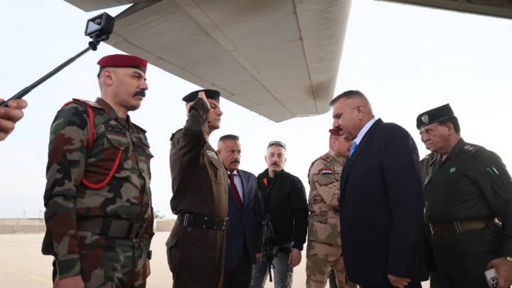﻿الشمري يدعو ضباط الشرطة في الأنبار لبناء علاقة وثيقة مع المواطن لتعزيز الأمن بالمحافظة