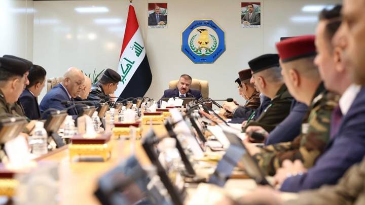الشمري يدعو لتكثيف الجهود الاستخبارية ويؤكد استباب الأوضاع في الشريط الحدودي
