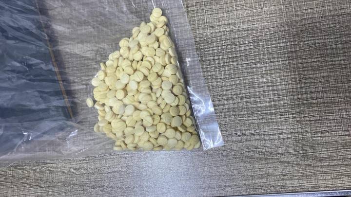 القبض على متهم في الأنبار بحوزته 500 حبة "كبتاجون"