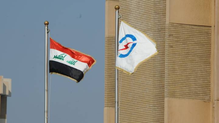بالتزامن من الظروف الجوية الطارئة  ..  وزارة الكهرباء تستنفر وتوجه بجملة من التعليمات