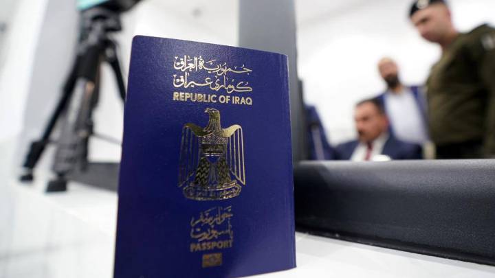 لأول مرة ..  بدء العمل بنظام الجواز الالكتروني الجديد
