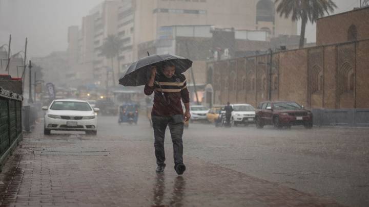 الأنواء الجوية: توقعات بأمطار رعدية وغبار متصاعد خلال الايام المقبلة
