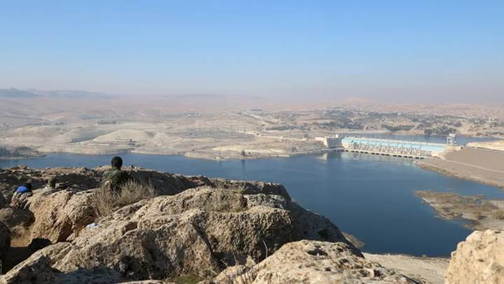 تركيا تصعد عملياتها العسكرية وتقصف عين العرب شمال سوريا