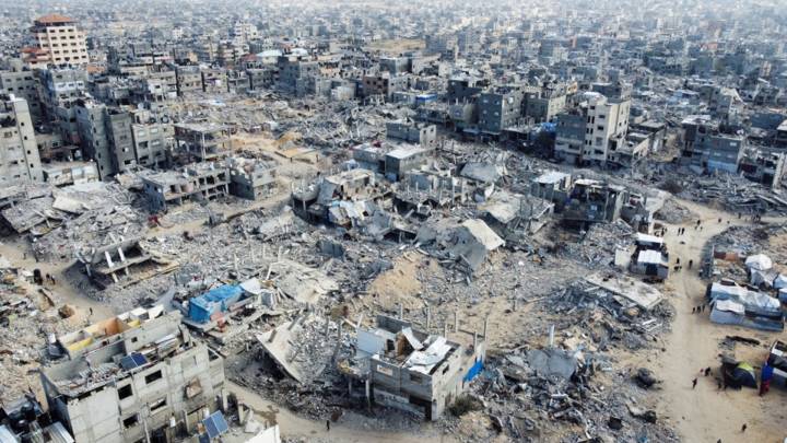ترامب يشكك في وقف إطلاق النار بغزة ويدعو لإعادة إعمارها