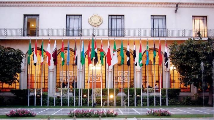 ﻿وفد رفيع من جامعة الدول العربية يصل بغداد لاستكمال تحضيرات القمة