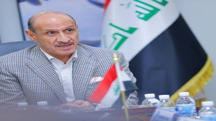 اعتزازاً به وبعطائه  ..  درجال يرفض استقالة الأمين العام لاتحاد الكرة محمد فرحان