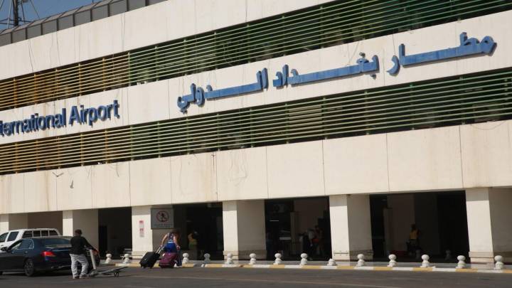 النزاهة توقع بمنتحل صفة "ضابط في مطار بغداد"