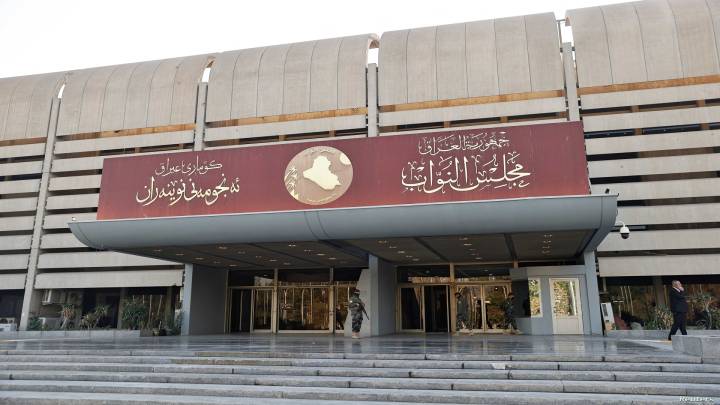 ﻿"جلسة استثنائية لتمريرها" ..  المالية النيابية: جداول موازنة 2025 ستصل قريباً وسيصوّت عليها دون تغييرات