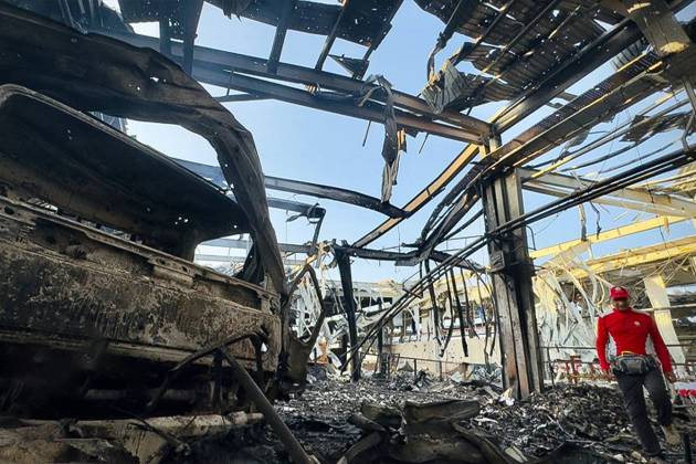 غارة إسرائيلة تستهدف مبنى الهلال الأحمر الإيراني في طهران